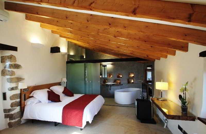 Hotel Can Cuch Cánoves Dış mekan fotoğraf